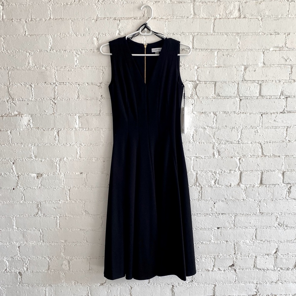 NWT Calvin Klein Size 2 Black MIDI Dress